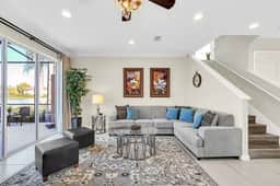 2688 Waterfront Townhouse w/ Hot Tub 3mi to Disney - Imagem 4