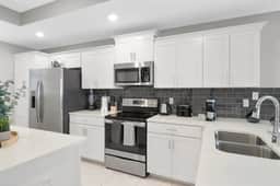 4741-104 Resort APT by Disney World Orlando - Image 4