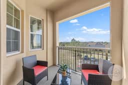 721TR 2BR Condo APT Heated Pool HotTub King Bed - Image 5