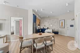 8050-112 Luxury 2BR Apt Kissimmee Orlando Disney - Image 5