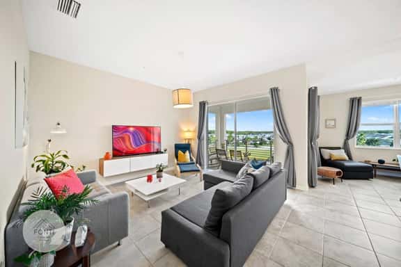 3161-402 Resort Lake View Disney Universal Orlando - Image 1