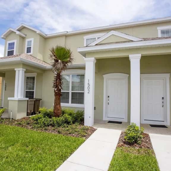 1502R Modern Townhouse Heated Pool Disney Orlando - Image 1