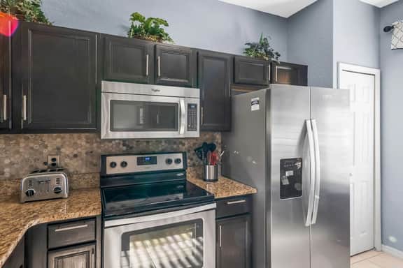 308 Resort 4BR Townhouse by Disney Orlando - Image 4
