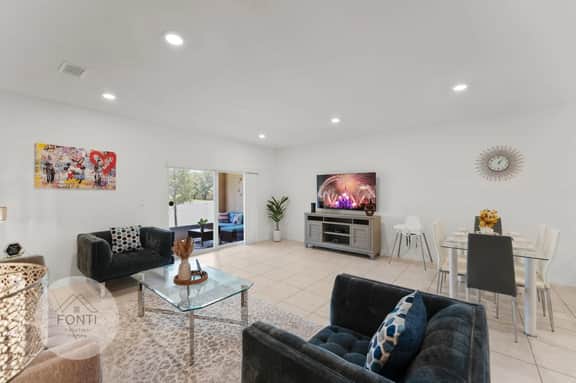 4875 Resort Townhouse by Disney World Orlando - Image 4