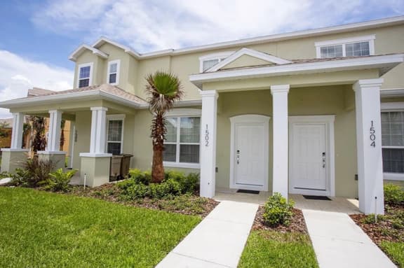 1502R Modern Townhouse Heated Pool Disney Orlando - Image 1