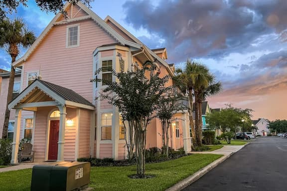 15103 Resort 2BR Condo Apt by Disney World Orlando - Image 1
