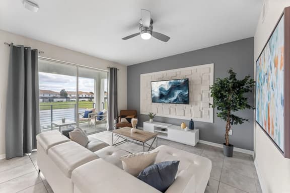 3121-207 Resort Lake View Disney Universal Orlando - Image 1